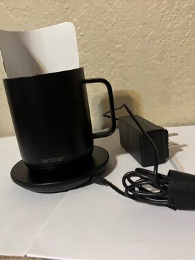 Ember Heated Smart Black Mug W/Chargering Coaster Coffee Cozy Winter Christmas